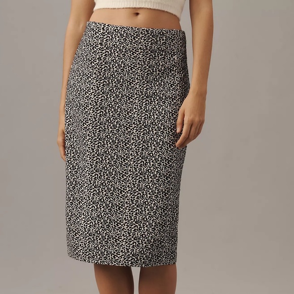 ANTHROPOLOGIE Knee-Length Pencil Skirt in Animal Print - Size XXL ($128 Retail) - Picture 1 of 4